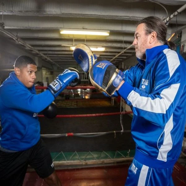 TITLE Jeff Mayweather's "Doom Mitts" - Image 5