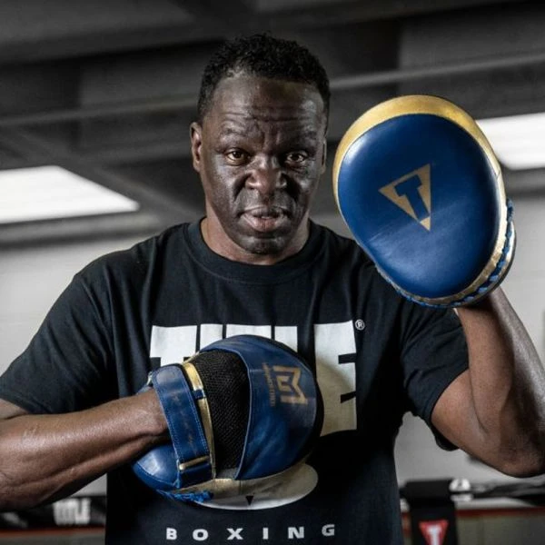 TITLE Jeff Mayweather's "Doom Mitts" - Image 7