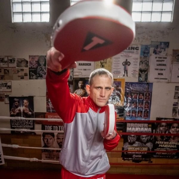 TITLE Punch Training Paddles - Image 6