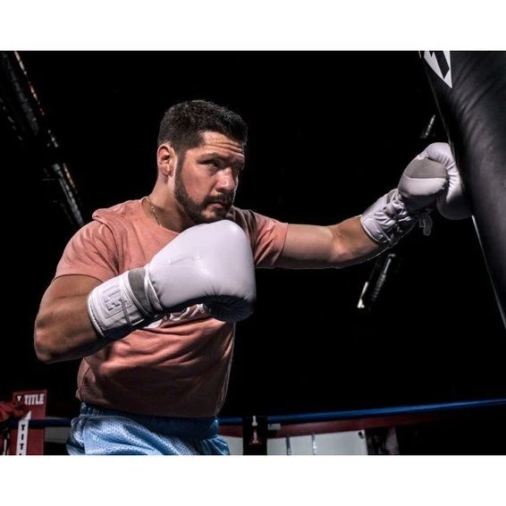 TITLE White Lace Sparring Gloves 2.0 - Image 4